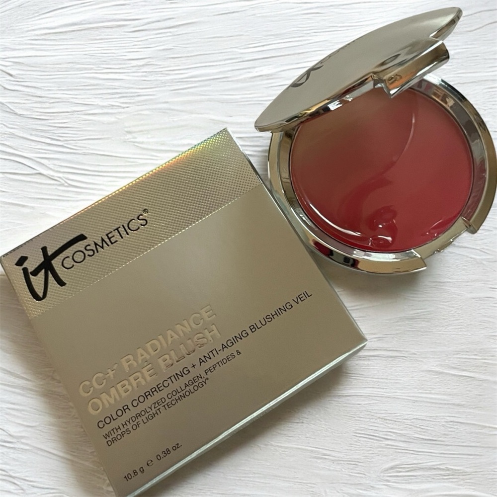 IT Cosmetics CC+ Radiance Ombre Blush - Rosy Hue